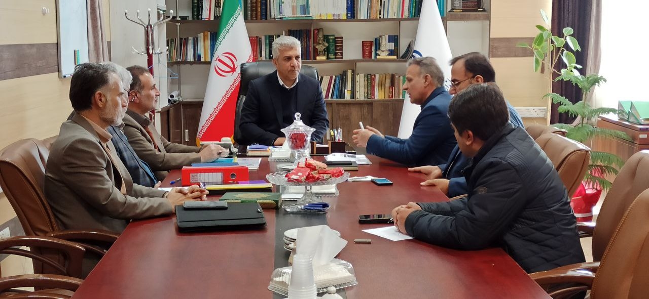 جلسه بررسی وضعیت و مدیریت مصرف آب در استان برگزار شد.