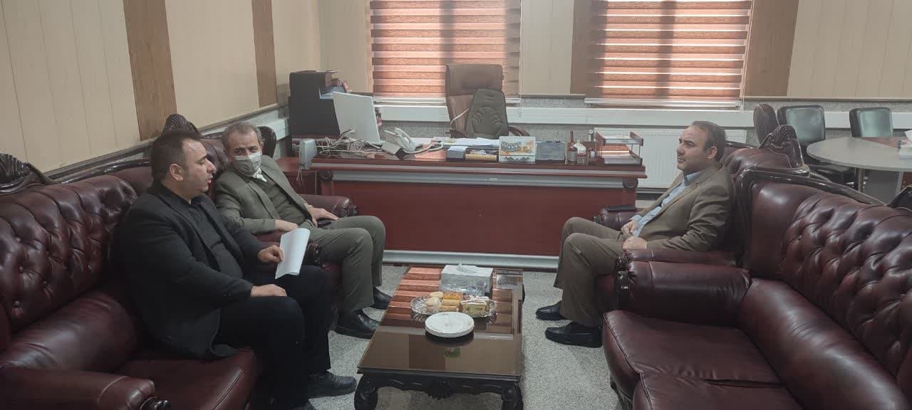 دیدار رئیس اداره دامپزشکی با فرماندار