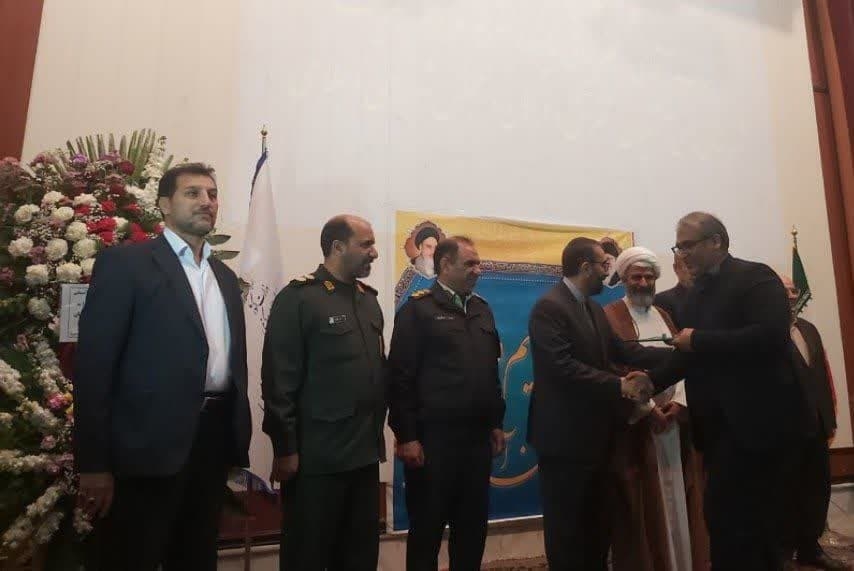 آئین تکریم و معارفه فرماندار شهرستان آشتیان برگزار شد