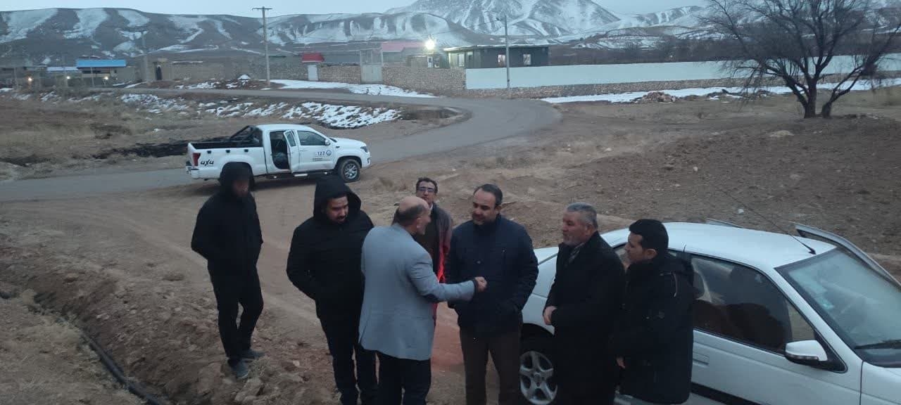 بازدید  از پروژه احداث چاه آب شرب روستای منجقان