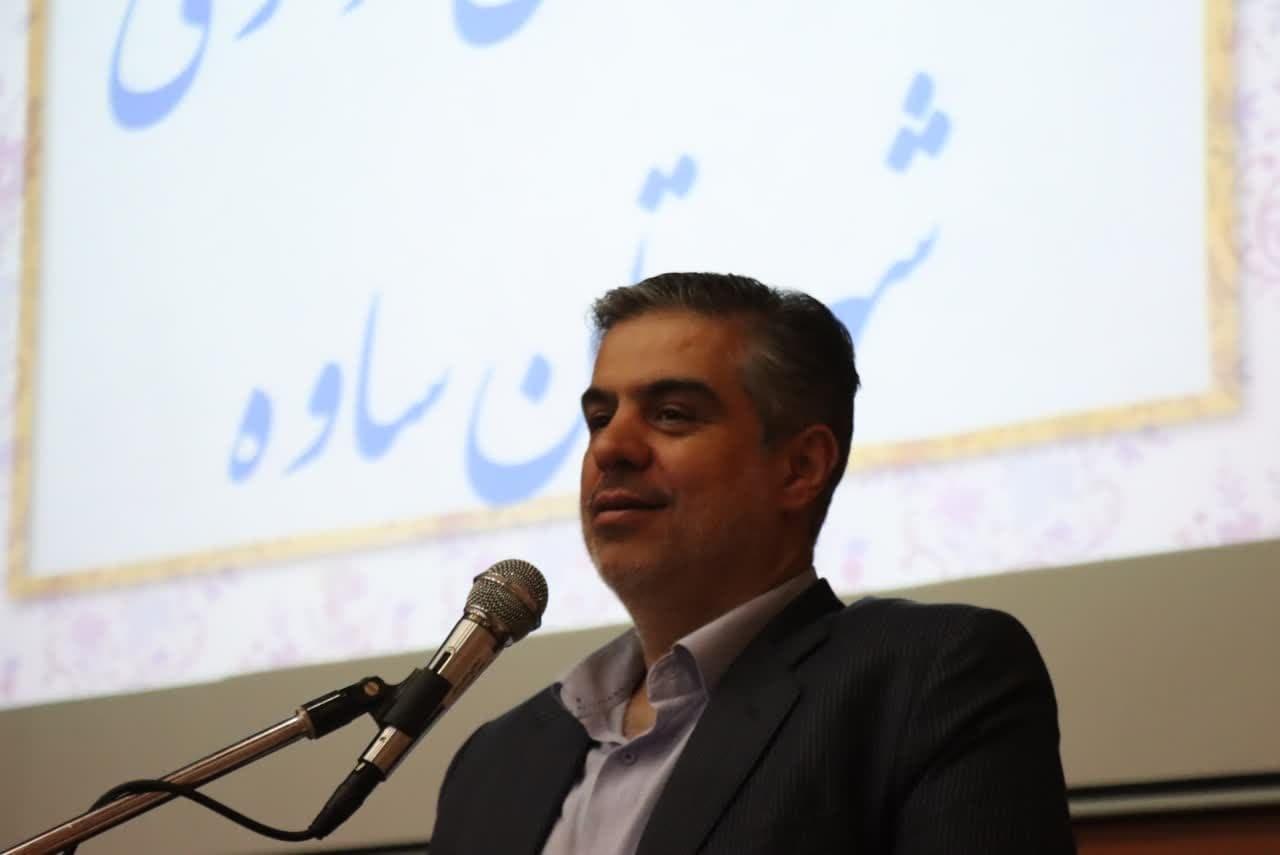 استاندار: انتقال آب به ساوه مهم‌ترین پروژه استان مرکزی است/ توسعه متوازن و پایدار در گرو توجه به تمامی ظرفیت‌های استان