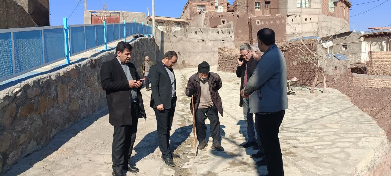 دهگردشی و بازدید فرماندار از روستای گردشگری #خانک