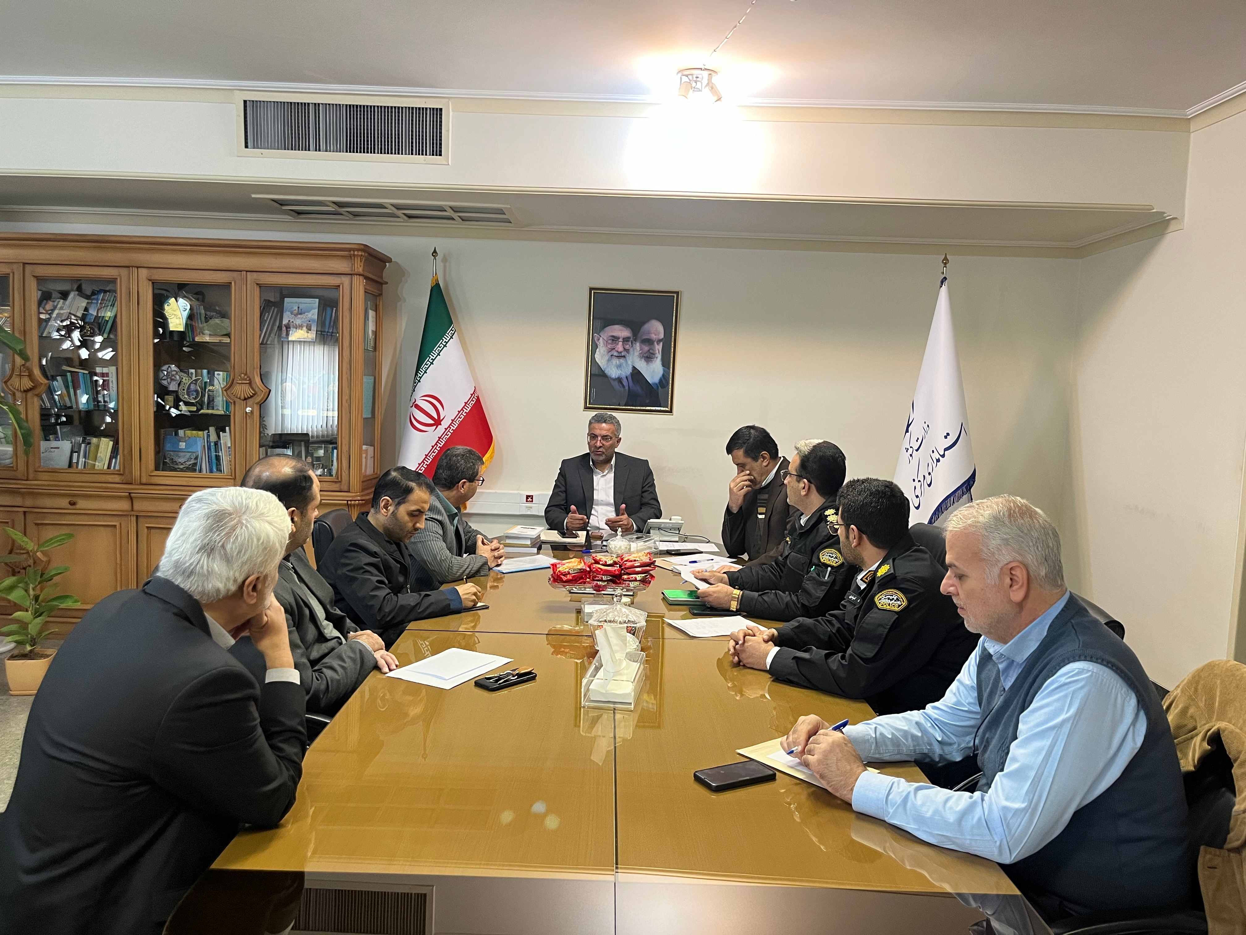 برگزاری جلسه تعیین تکلیف فرآیند اداره کل اتباع و مهاجرین خارجی