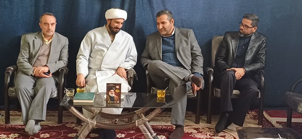 دیدارسرپرست فرمانداری شهرستان  با امام جمعه میلاجرد