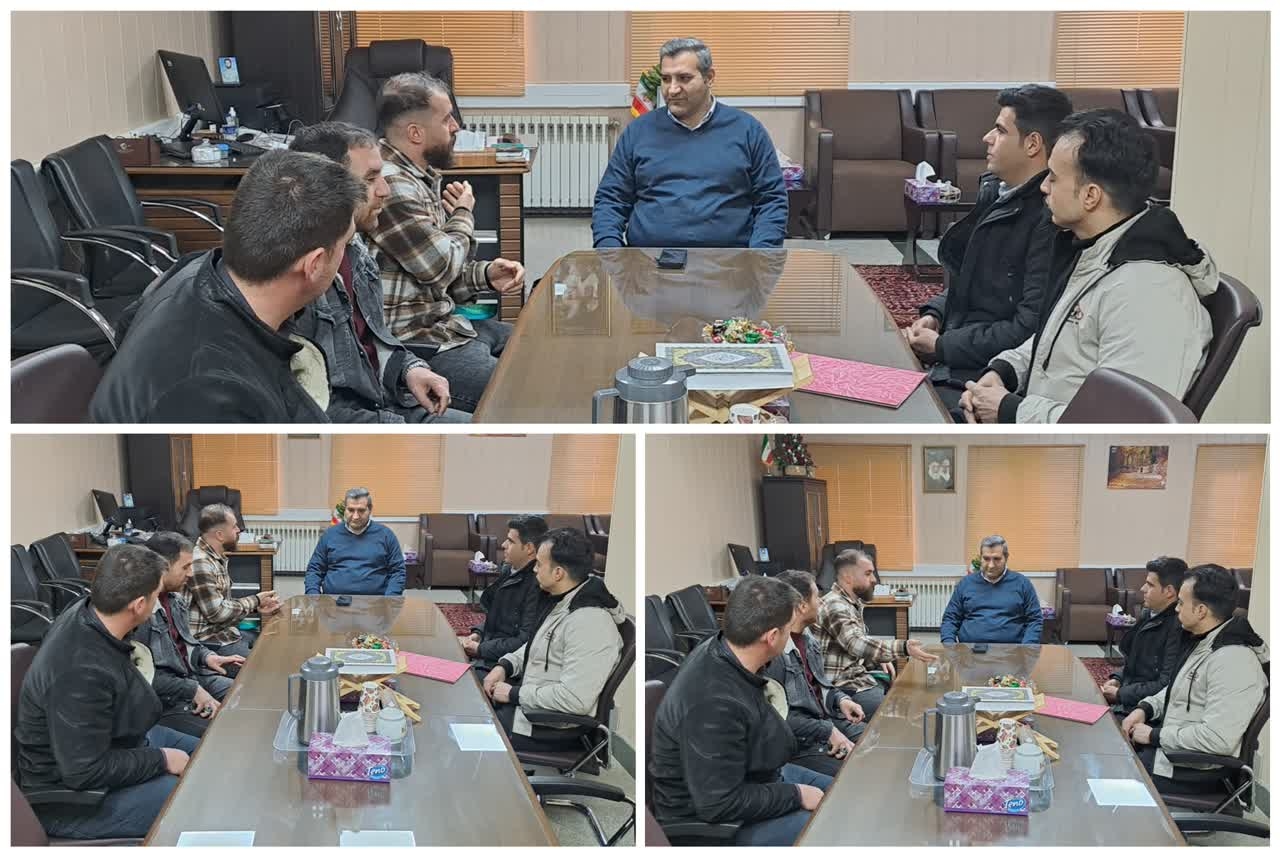 جلسع سرپرست فرمانداری شهرستان با تعدادی از متقاضیان مسکن ملی در شهر میلاجرد