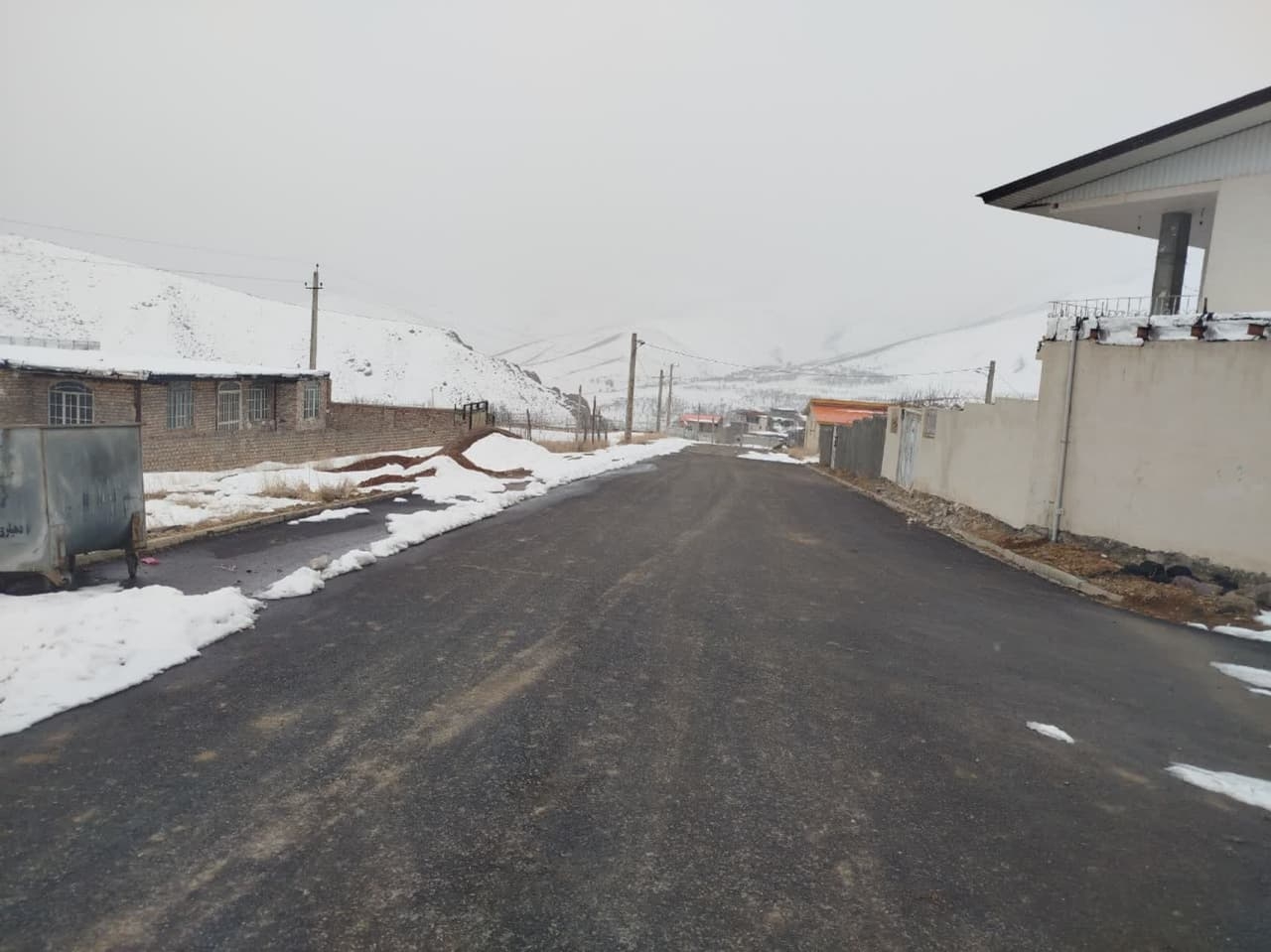 بازدید از وضعیت محور های مواصلاتی منتهی به روستای چهارحد بخش خرقان