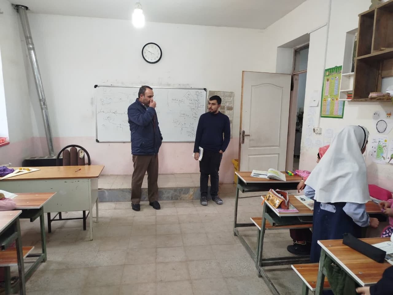 بازدید از مسجد و مدرسه روستای چناقچی سفلی بخش خرقان