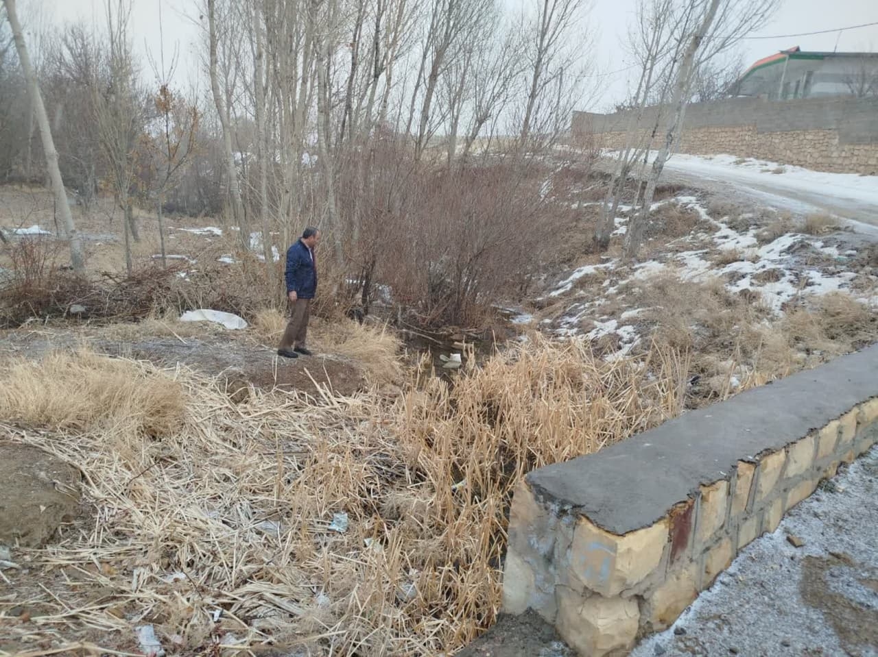 بازدید از روستای ورچند بخش خرقان و بررسی وضعیت مسیل رودخانه روستا