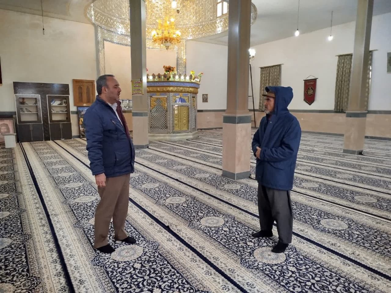 بازدید فرماندار  از روستای تیره بخش خرقان و بررسی وضعیت خدمات رسانی به زائرین امامزاده صالح (ع)