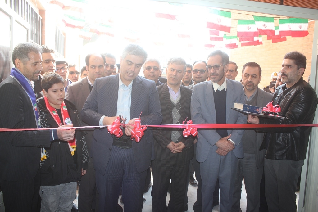 تعداد 40 پروژه عمرانی و اقتصادی در شهرستان خمین به بهره برداری رسید