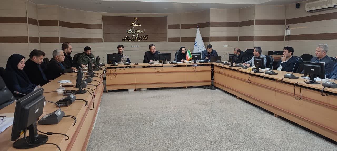 جلسه "کارگروه اشتغال و سرمایه‌گذاری شهرستان"