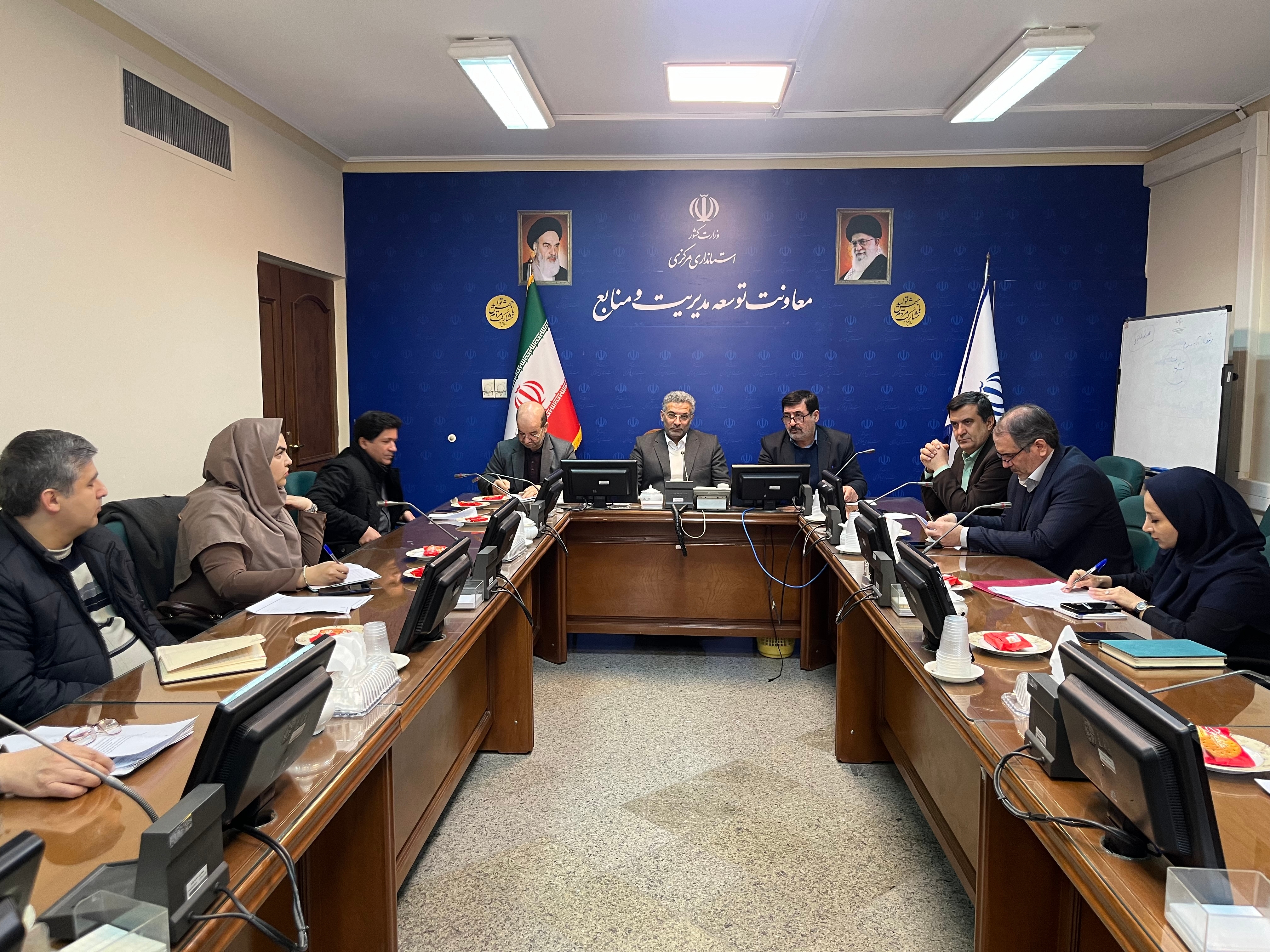 برگزاری جلسه کمیته اصلاح ساختار ،فرآیندها ،بهره وری و فناوری مدیریتی استانداری مرکزی