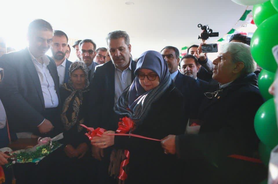افتتاح مدرسه خیّرساز ۱۲ کلاسه با حضور سخنگوی دولت در خمین