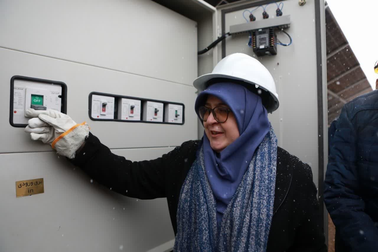 افتتاح نیروگاه خورشیدی خیّری ۱۰۰ کیلوواتی مجتمع توانبخشی آفتاب اراک