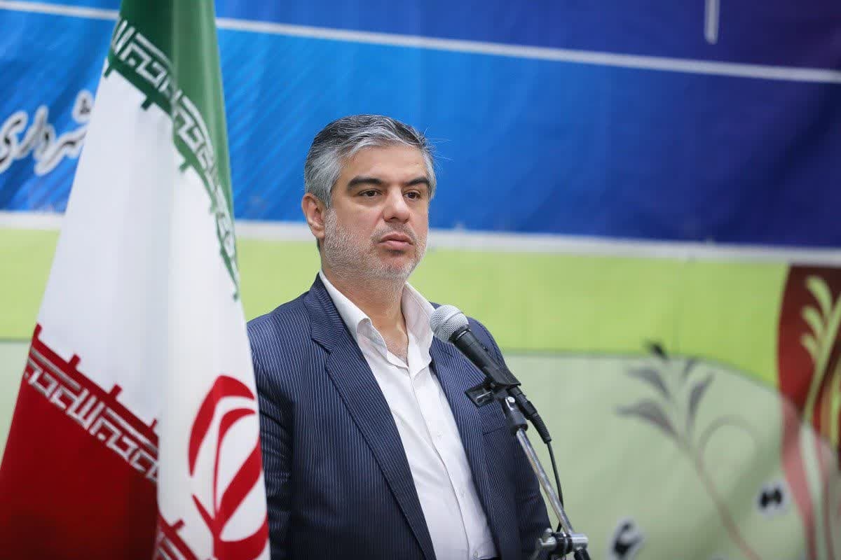 استاندار: مازوت‌سوزی برخلاف میل رئیس جمهور بود/ آغاز نهضت بزرگ تولید برق خورشیدی در استان مرکزی