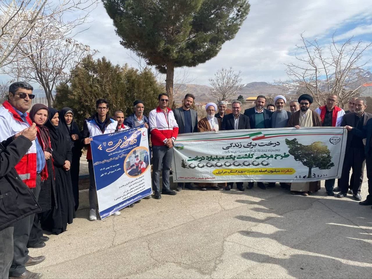 پویش کاشت نهال در خورهه برگزار شد.