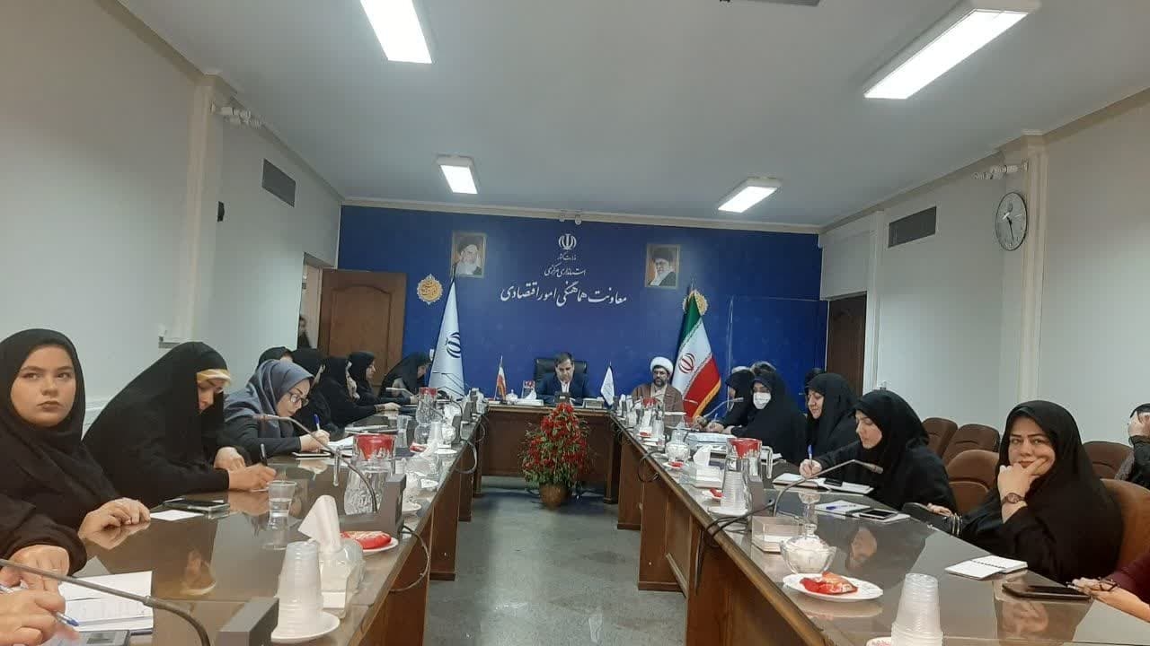 برگزاری  دوره اموزشی کنشگری زن  مسلمان در عرصه  حقوق  بشر برگزار  شد .