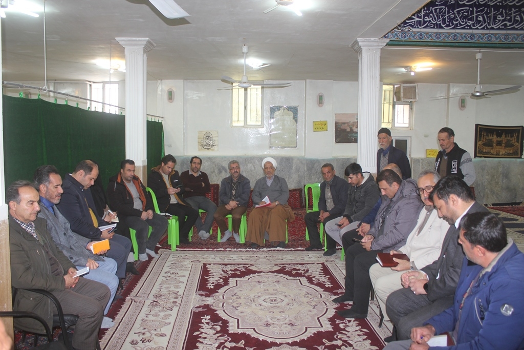 نشست بررسی مسائل و مشکلات روستای سیان علیا شهرستان خمین برگزار شد