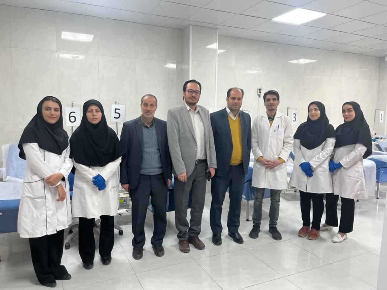 فرماندار از پایگاه انتقال خون شهرستان خمین بازدید کرد