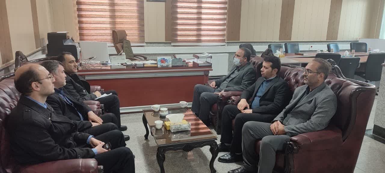 دیدار آقای دکتر نورالهی سرپرست شبکه بهداشت با فرماندار