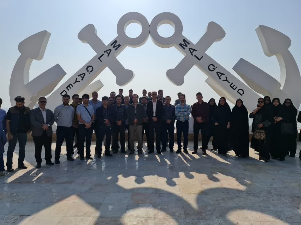 سفر آموزشی مسئولین امور مالی و ناظرین فنی دهیاری ها به استان بوشهر