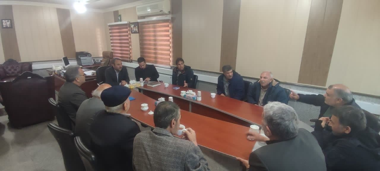 جلسه بررسی و رفع مشکلات رانندگان شرکت سیمان