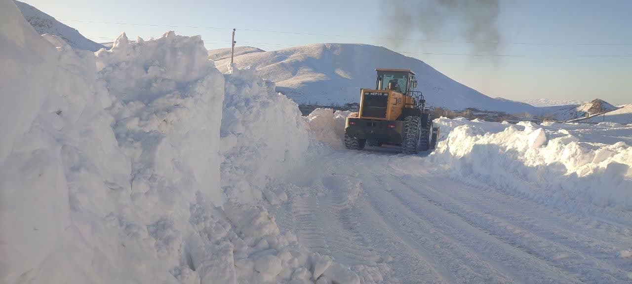 بازگشایی محورهای مواصلاتی خرقان
