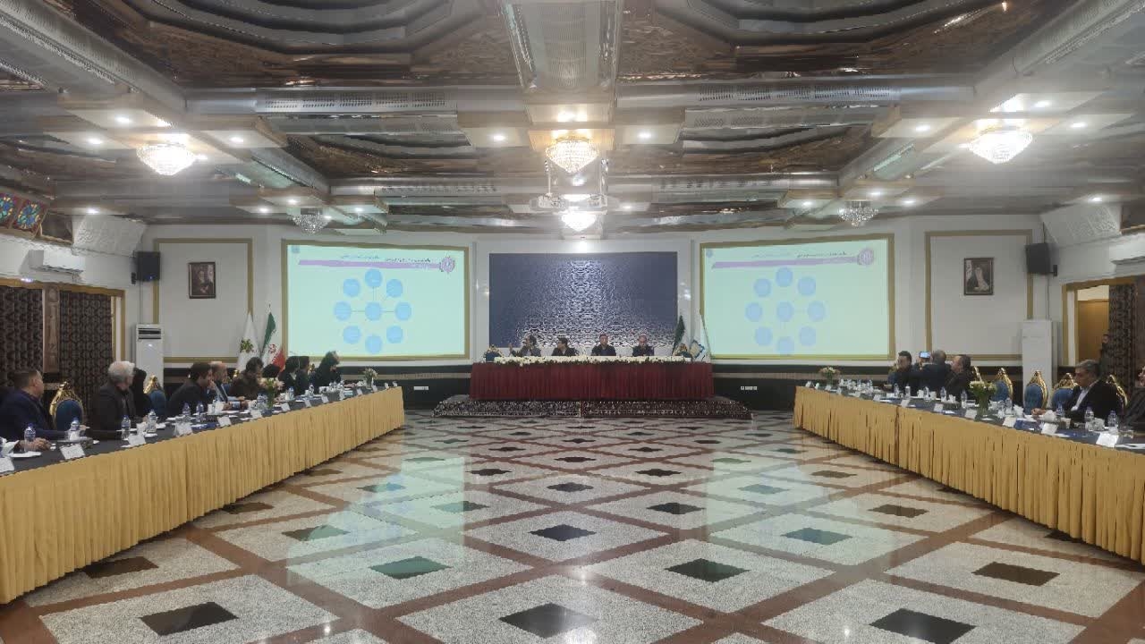 نشست ملی مدیران  کل دفاتر امور روستایی و شوراهای استانداری های کشور