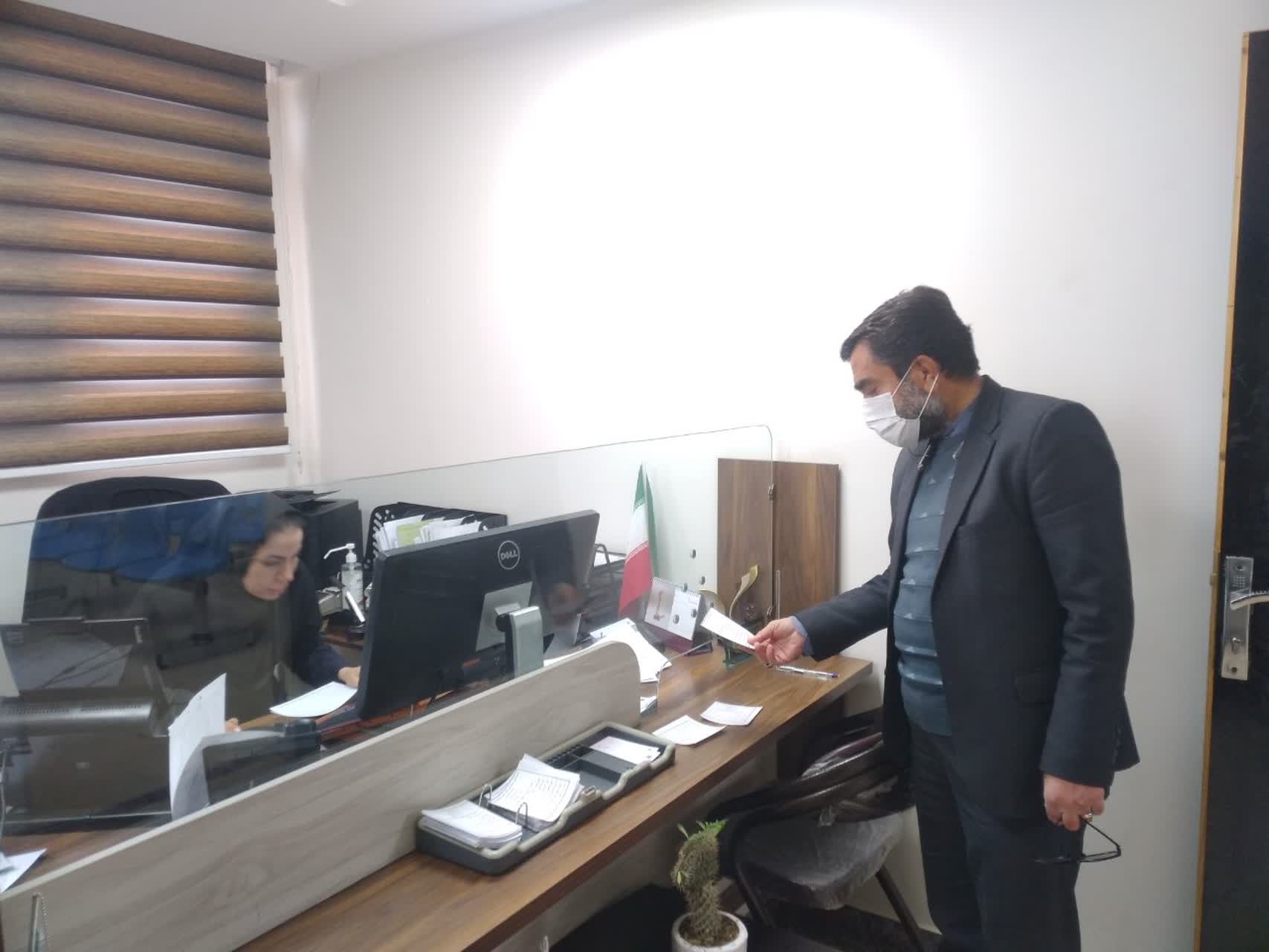 بازدید سرزده محمدی معاون هماهنگی امور عمرانی فرمانداری از بنیاد مسکن انقلاب اسلامی شهرستان اراک
