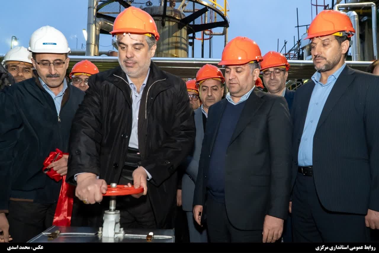 بهره‌برداری از طرح بازیافت گاز فلر در شرکت پتروشیمی شازند/ بازیافت روزانه ۳۵ تن گاز