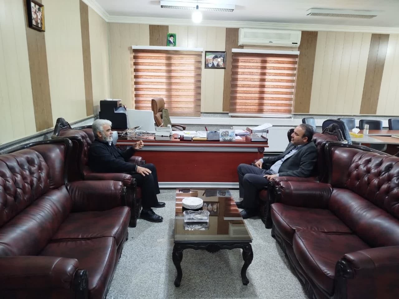 دیدار مدیر جهاد کشاورزی با فرماندار
