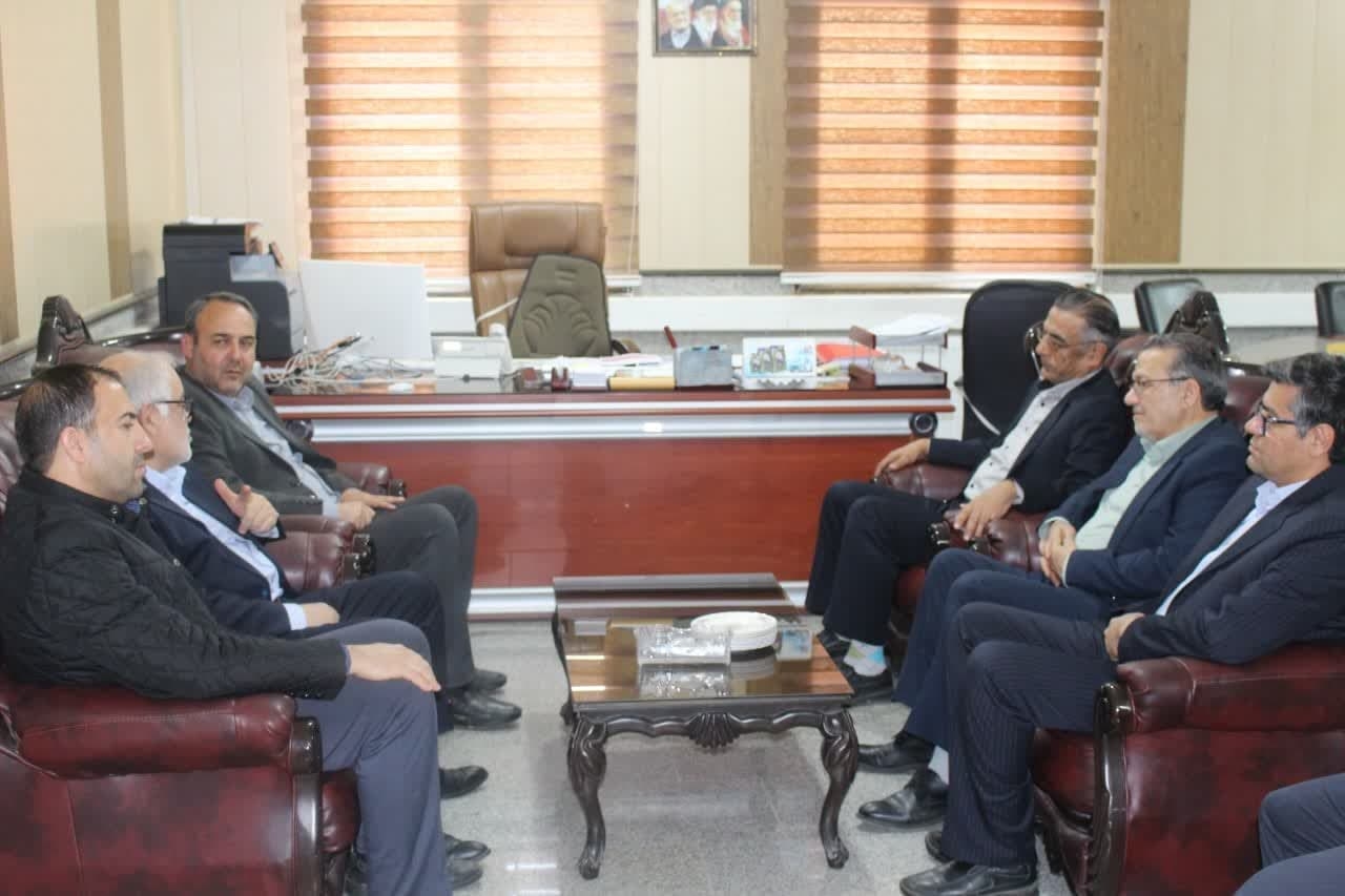 سرپرست توزیع برق زرندیه معارفه شد