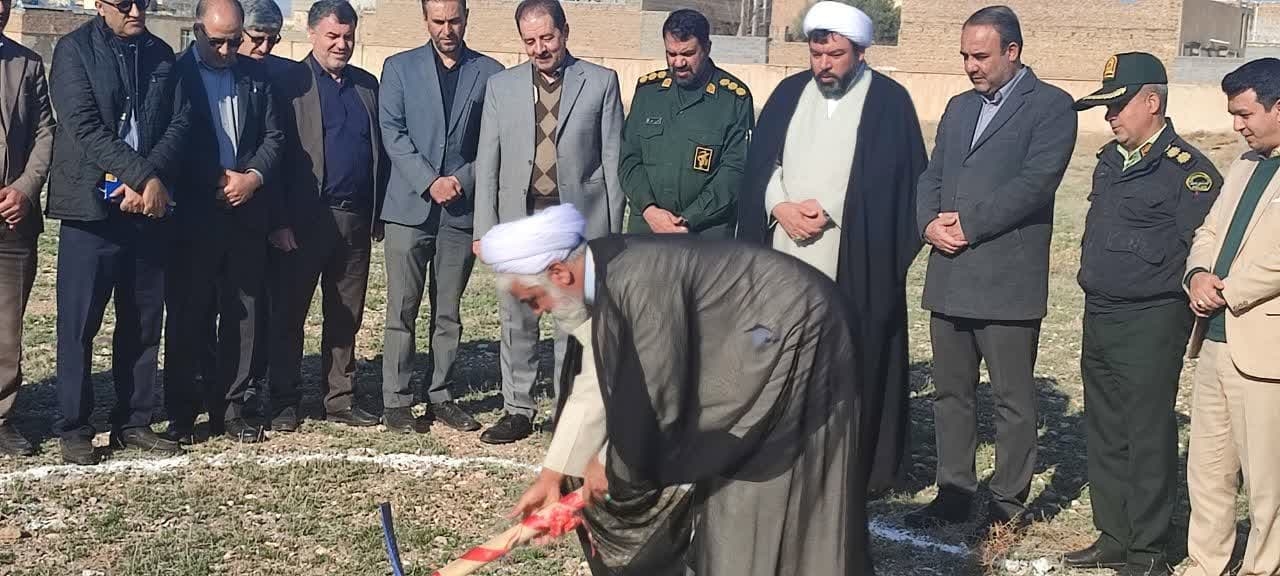 آئین کلنگ زنی مرکز جامع سلامت شهدای آسیابک