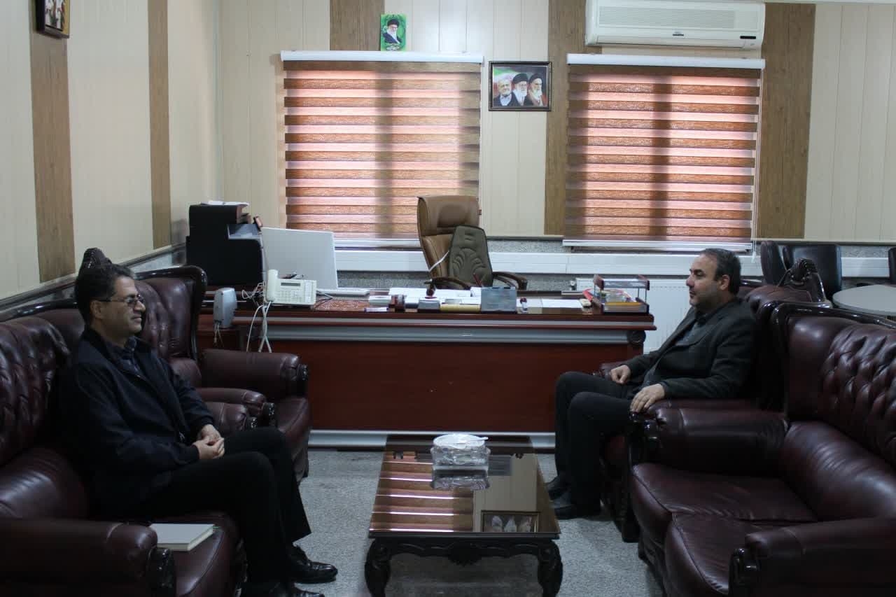 دیدار نوروزی تعدادی از مدیران ادارات شهرستان با فرماندار