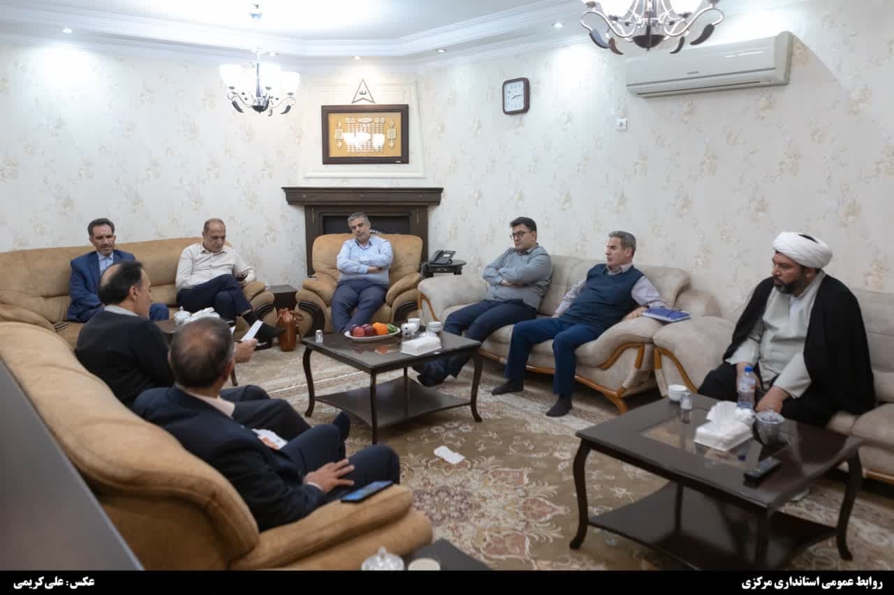 نشست مجمع نمایندگان استان مرکزی با استاندار/ آهنگِ همدلی و هم‌افزایی در مسیر تحقق شعار سال