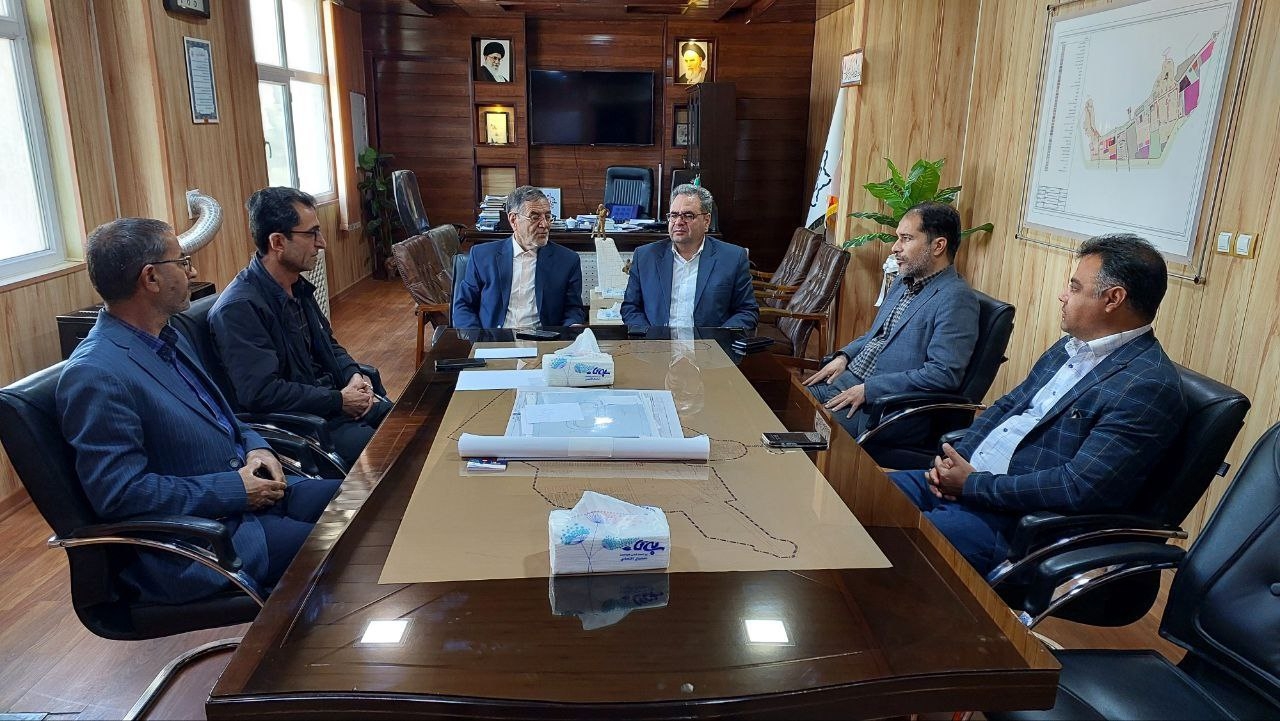 جلسه هماهنگی و بررسی میدانی جهت احداث مدرسه خیرساز کوروش پورحسینی برگزار شد.