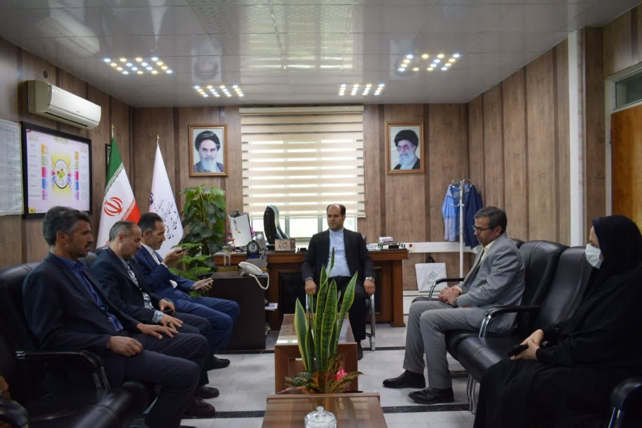 دیدار نوروزی نماینده مردم خمین در مجلس با فرماندار شهرستان برگزار شد