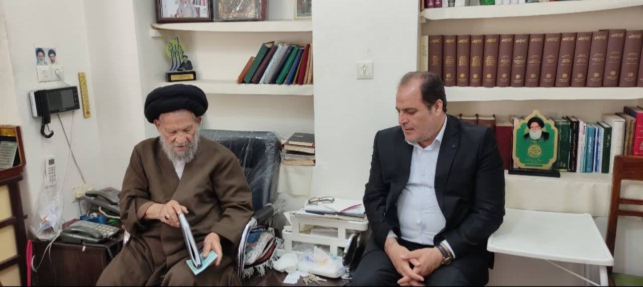 دیدار نوروزی فرماندار ساوه با آیت الله تهجدی