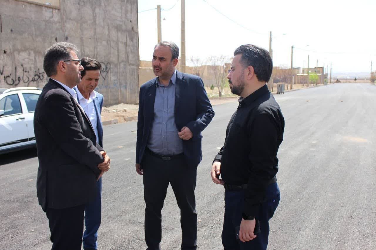 بازدید فرماندار و معاون عمرانی از سایت مسکن مهر شهر زاویه