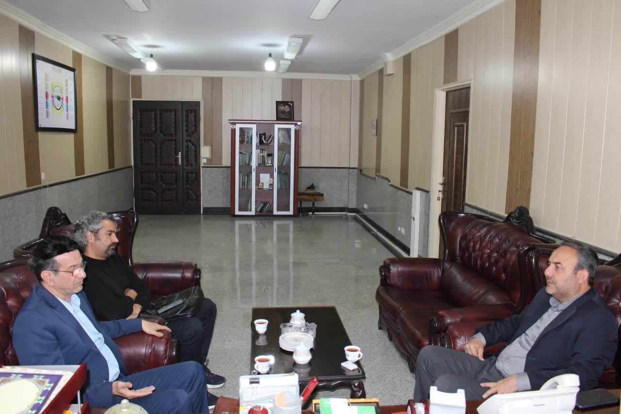 دیدار با صاحبان صنعت در جهت بررسی، تسهیل و رفع موانع و مشکلات تولید