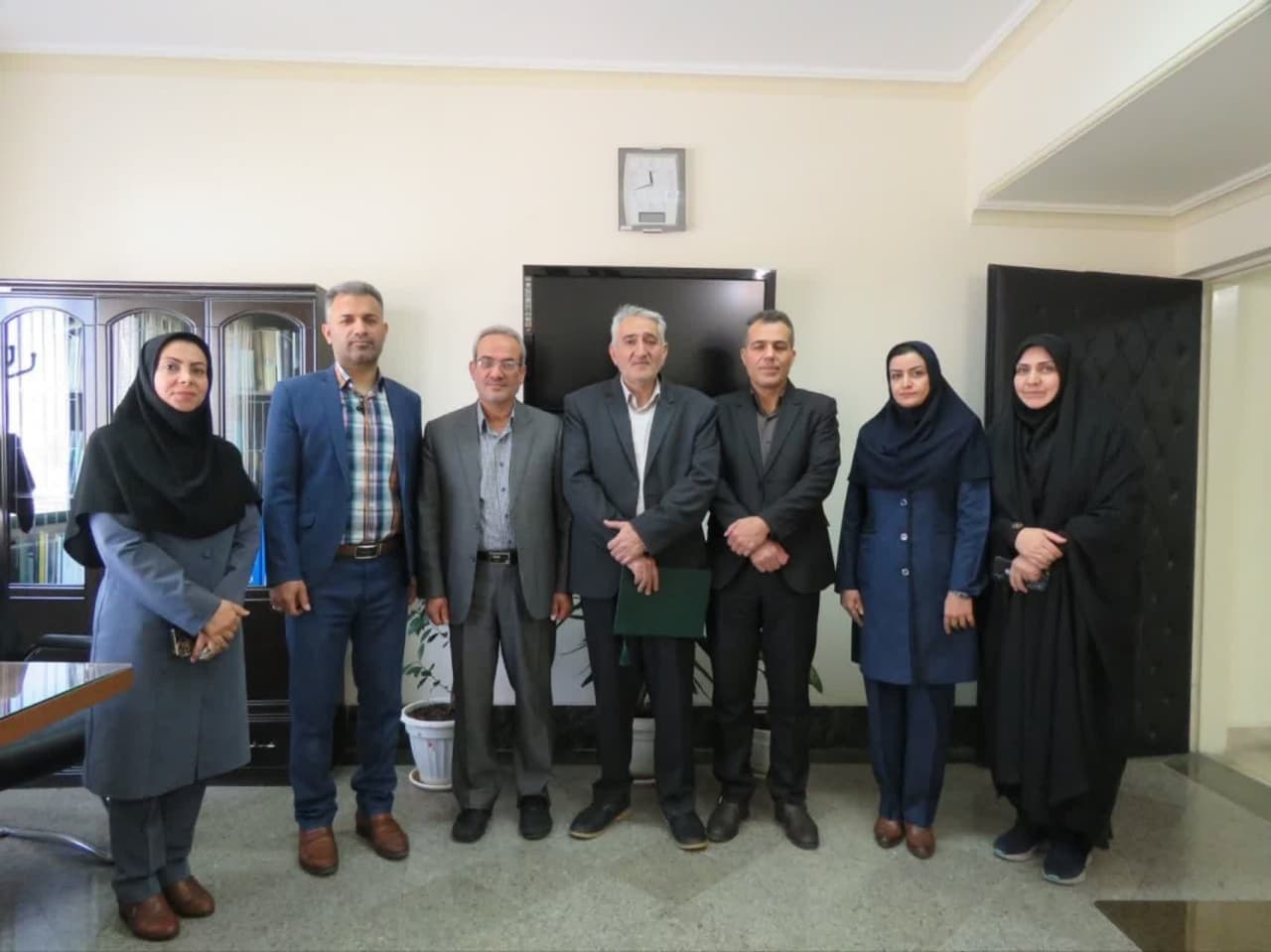 📌برگزاری مراسم تقدیر و تشکر از زحمات همکار ارجمند جناب آقای مسعود فراهانی