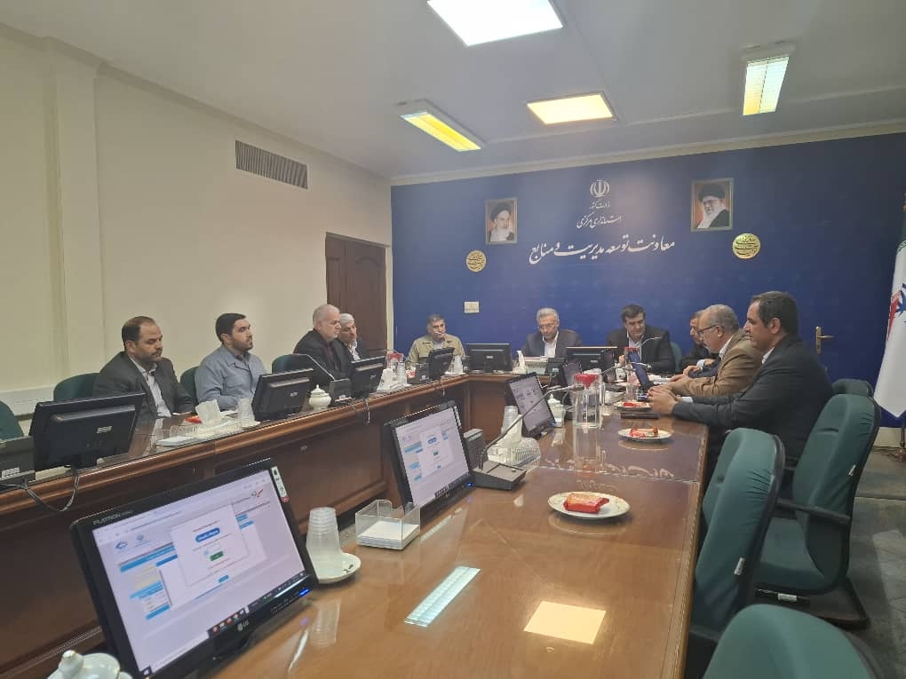 جلسه بازگشایی پاکات  مناقصه عمومی نیروی خدمات و پشتیبانی استانداری