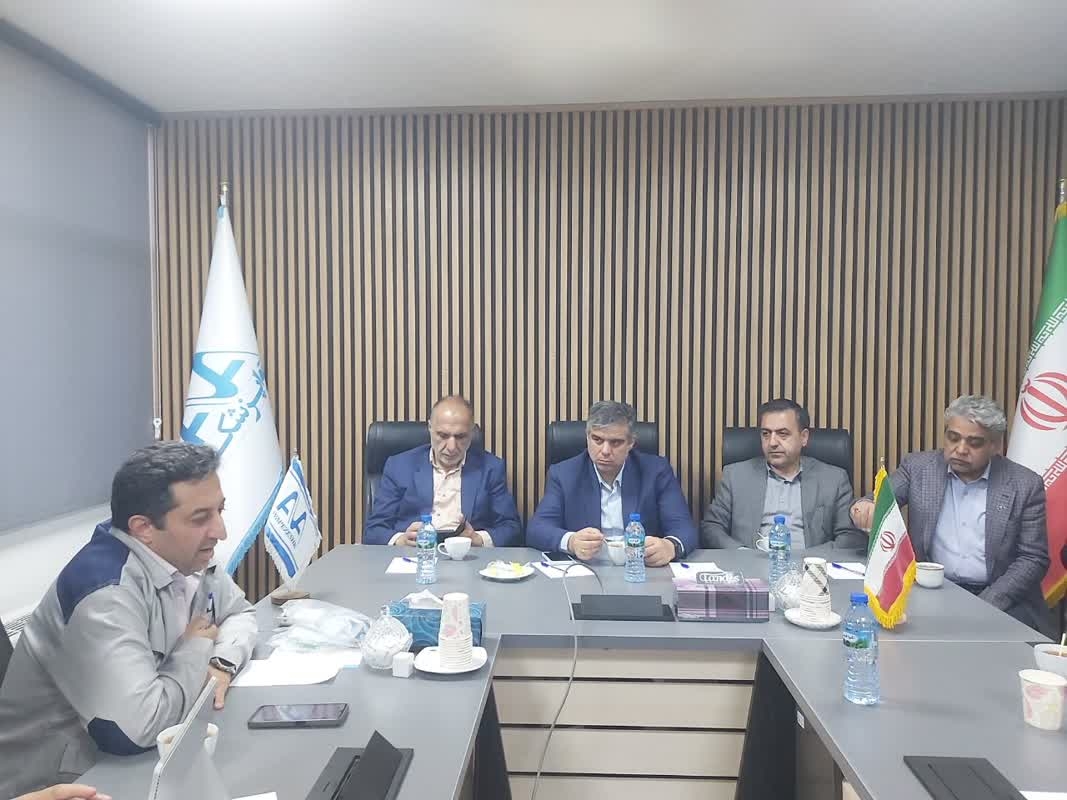 تسهیل و رفع موانع تولید شرکت آواپزشک