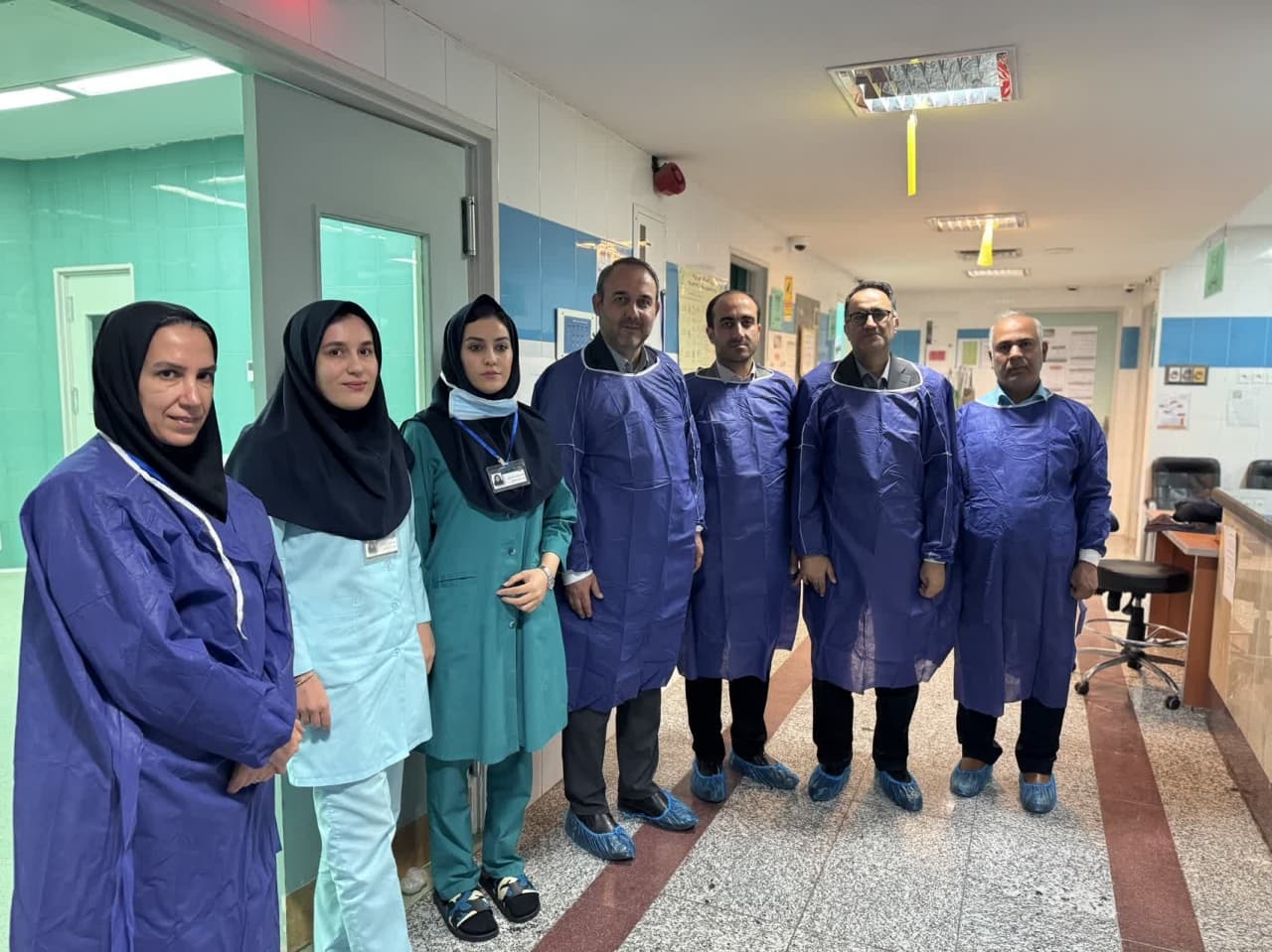 بازدید فرماندار  از بیمارستان امام رضا (ع) و  بخشهای درمانی این بیمارستان