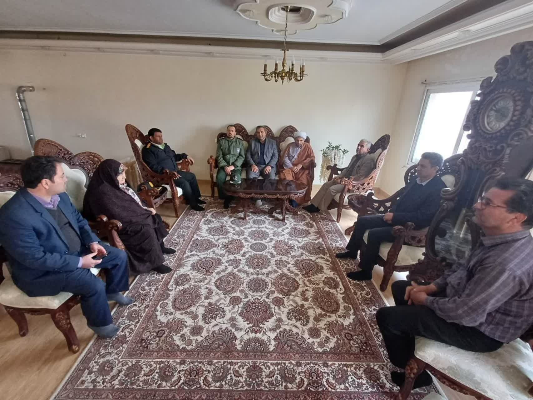 🔰 دیدار با خانواده شهید حمیدرضا کمیجانی