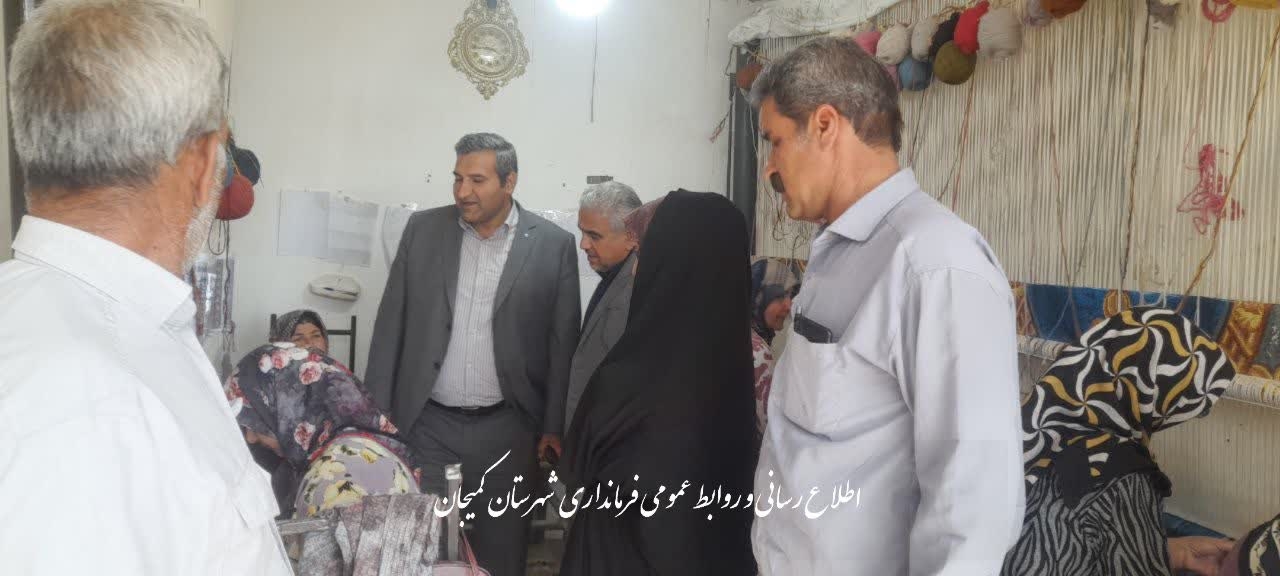 بازدید " مددی " سرپرست فرمانداری شهرستان کمیجان به اتفاق سرپرست بخشداری مرکزی