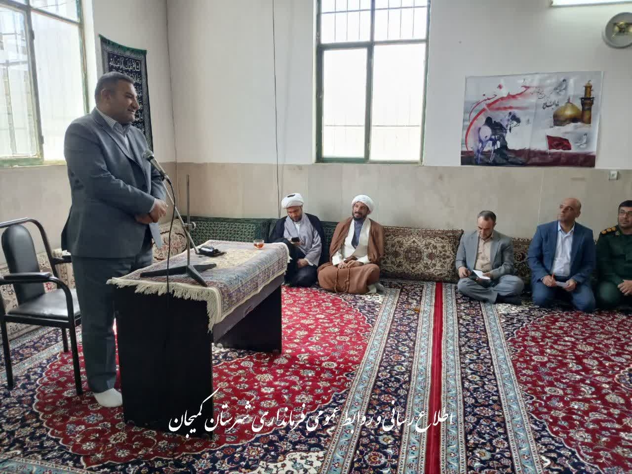 برگزاری جلسه بررسی مشکلات آب شرب روستای خاتم آباد