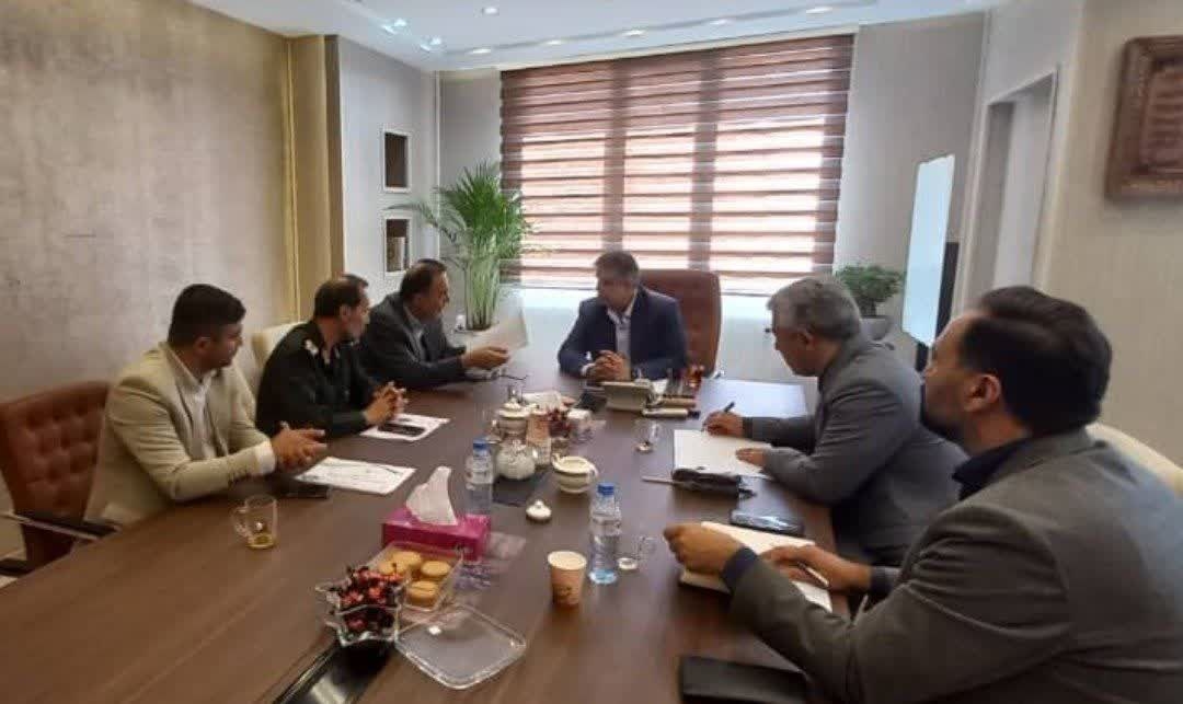 همکاری بسیج سازندگی و دستگاه‌های اجرایی استان مرکزی در راستای محرومیت‌زدایی/ مشارکت در پروژه‌های آب، راه و مسکن روستایی