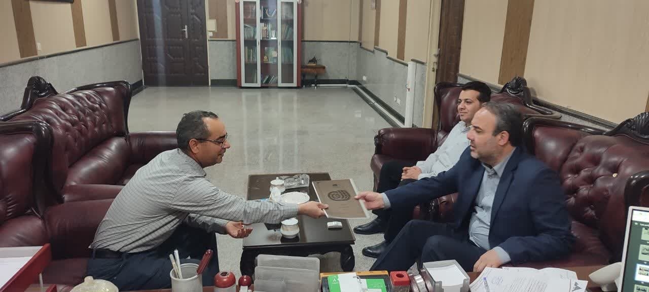 دیدار رییس اداره فنی و حرفه‌ای شهرستان با فرماندار