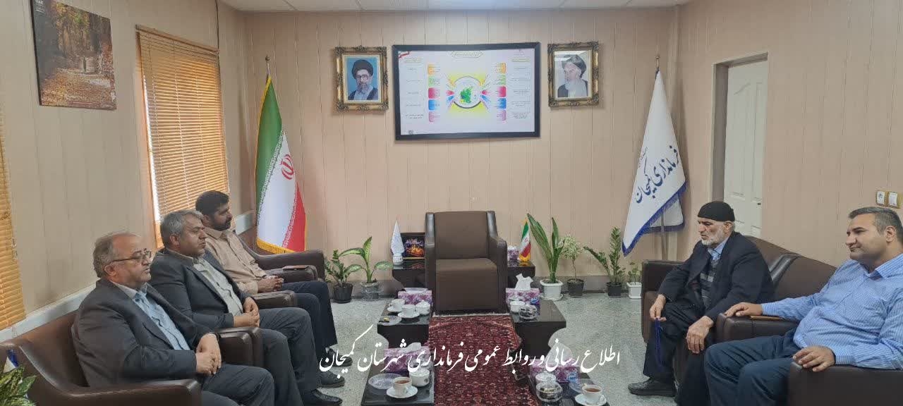 نشست سرپرست فرمانداری شهرستان کمیجان با مدیرکل اداره حفاظت از محیط زیست استان مرکزی